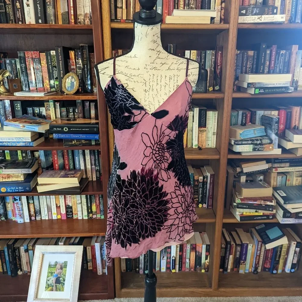 Floral Pink and Black Tank top - Picture 1 of 8
